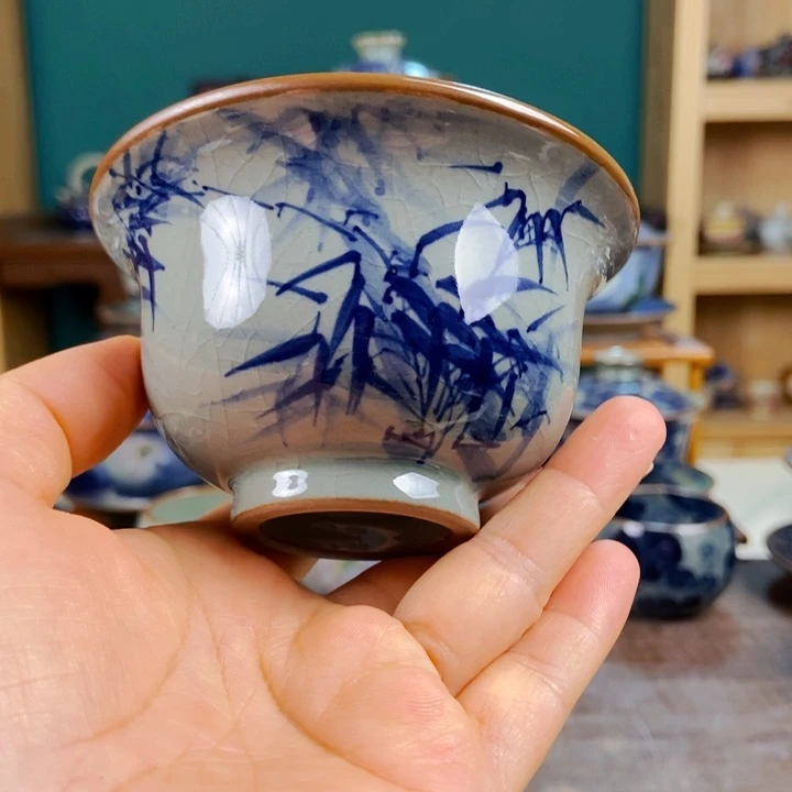 瓷片手工制作工艺精湛等