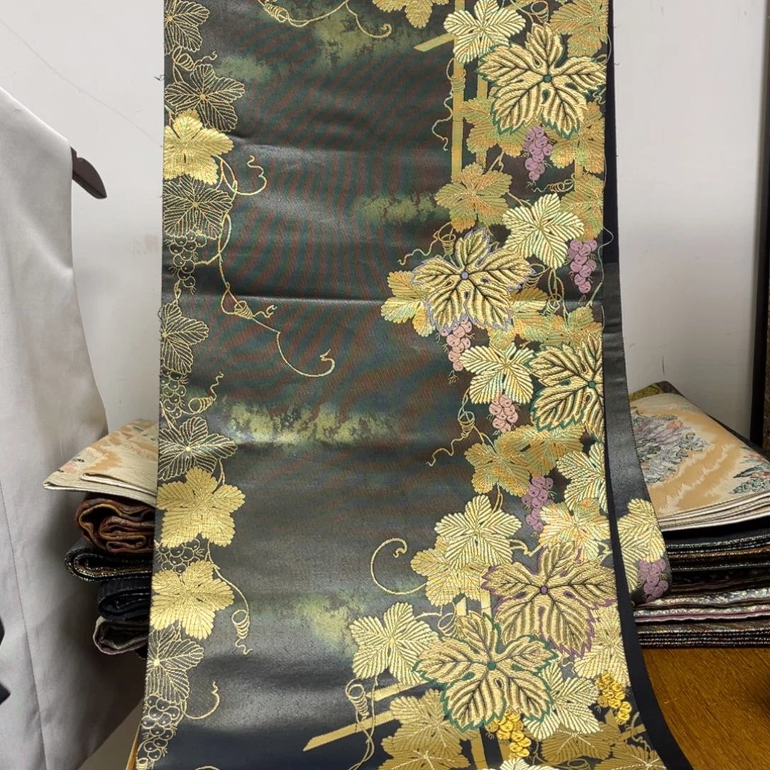 刺绣织锦技艺高超技艺