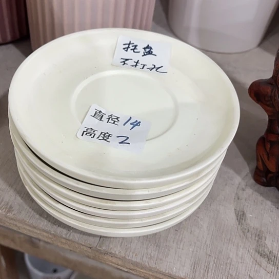 多肉绿植陶瓷花盆9.9包邮，有孔