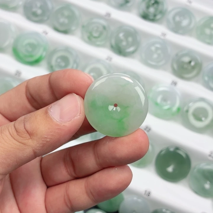 翡翠未镶嵌颈饰缅甸天然A货翡翠31-5.9