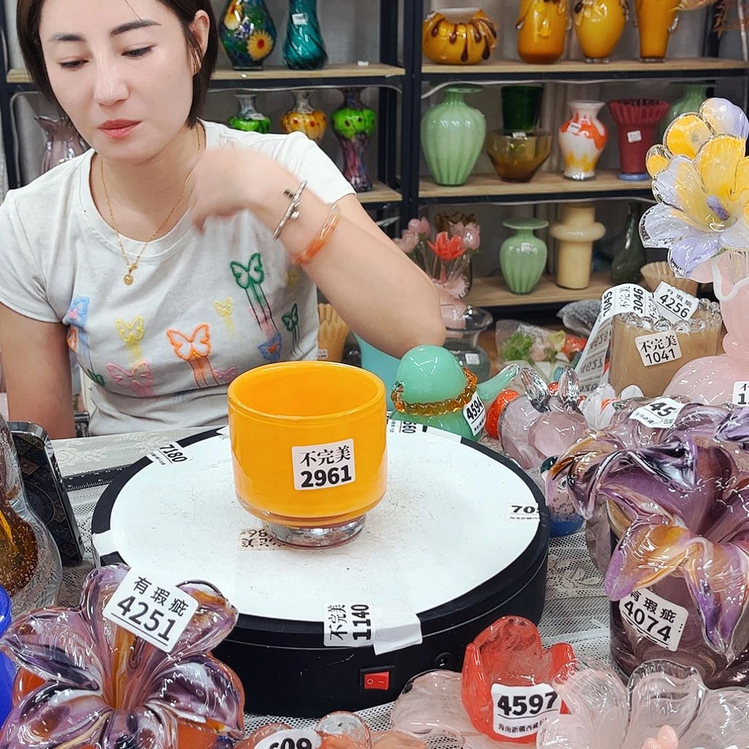 2961 家悦琉璃工艺品不完美