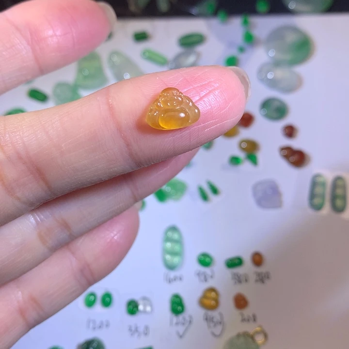 翡翠未镶嵌套链佛公