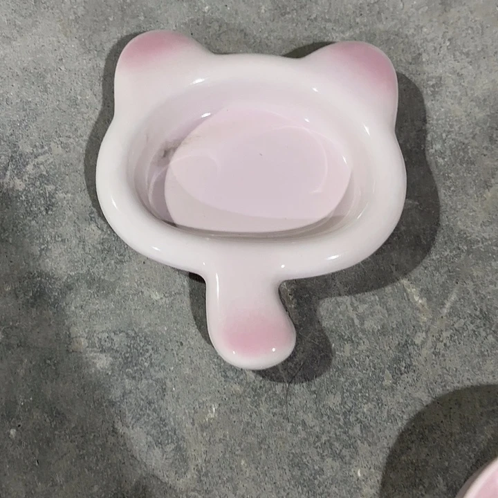 瓷片陶瓷猫耳陶瓷艺术