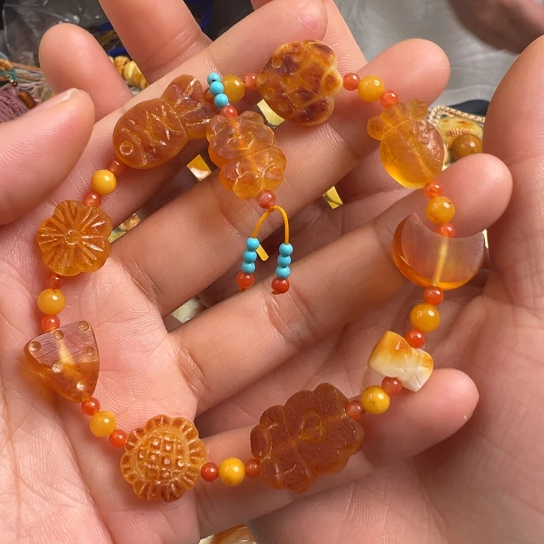 琥珀未镶嵌裸石琥珀