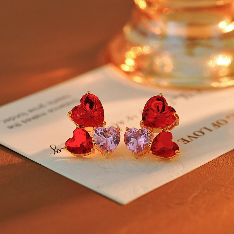 铜合金锆石耳饰 新款甜美可爱红色爱心耳钉时尚百搭新年喜庆耳环