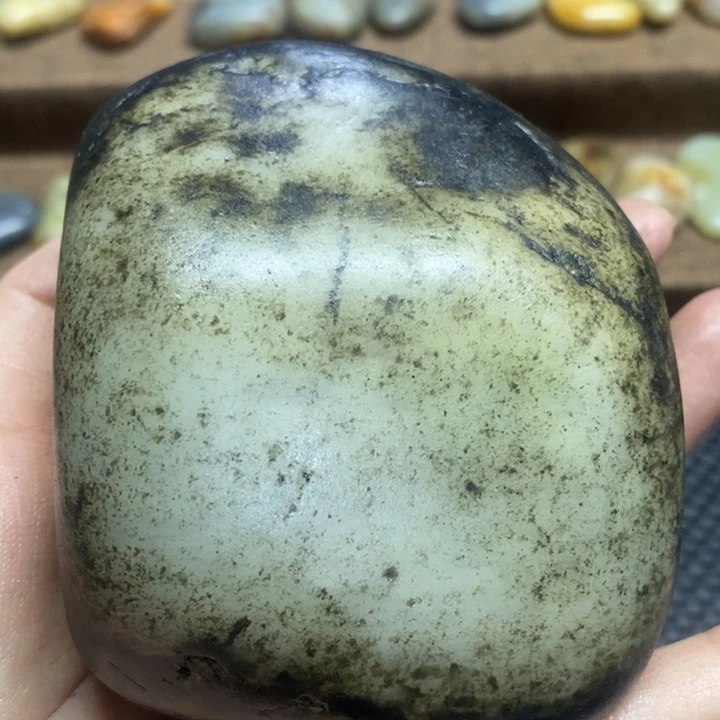 和田玉未镶嵌挂件R**i