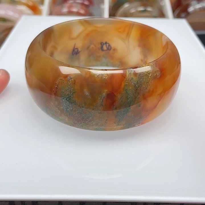 手镯玛瑙/玉髓未镶嵌