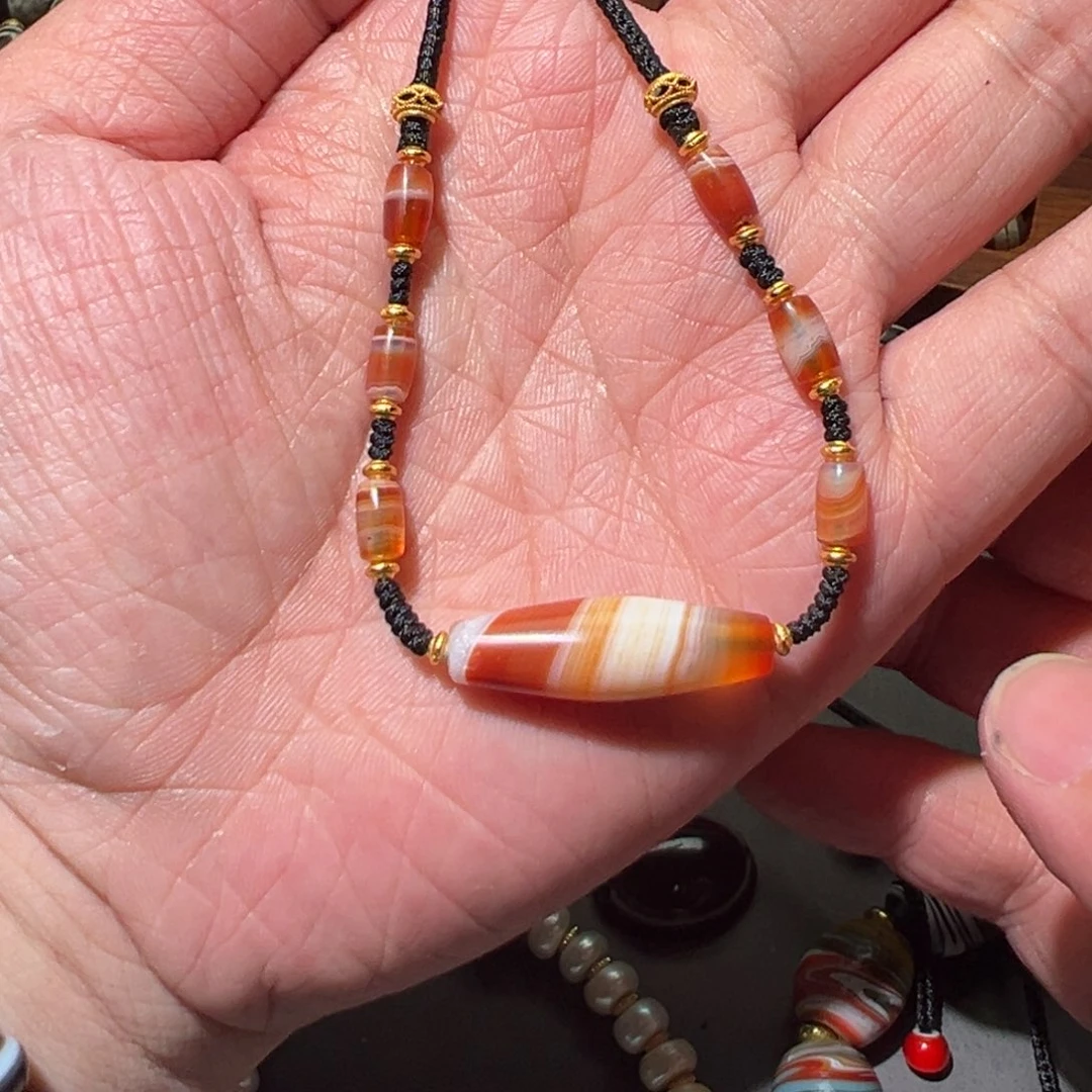 玛瑙/玉髓颈饰未镶嵌