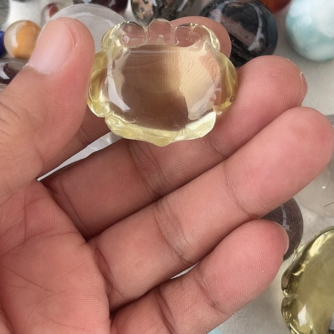 燕****银S925镶嵌珠宝半成品水晶黄水晶如意锁