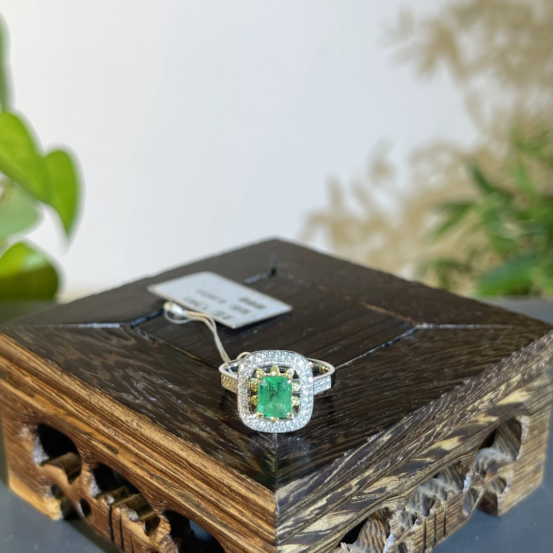 JTW19-151  18K祖母绿戒指14#