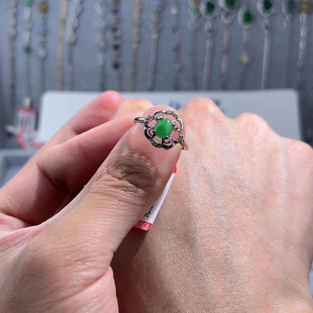 翡翠戒指银S925镶嵌hhjjjj