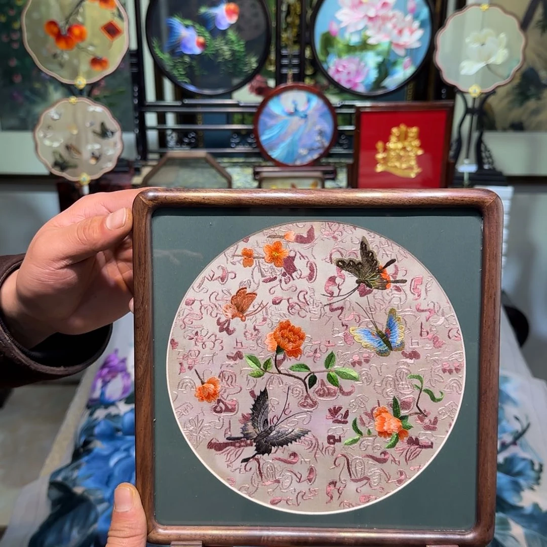 刺绣刺绣工艺精湛