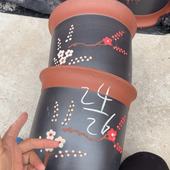 花盆紫砂紫砂的颜色
