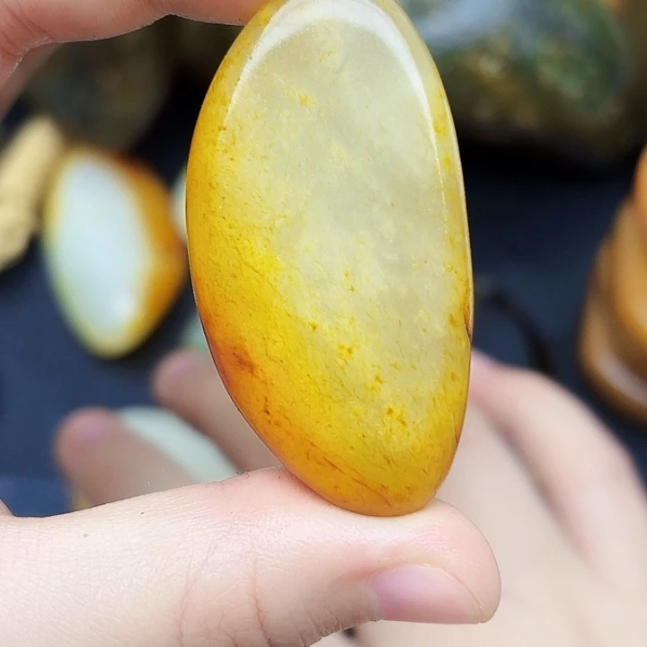 未镶嵌和田玉挂件