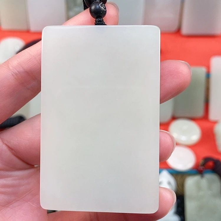 【闪购商品】颈饰未镶嵌和田玉