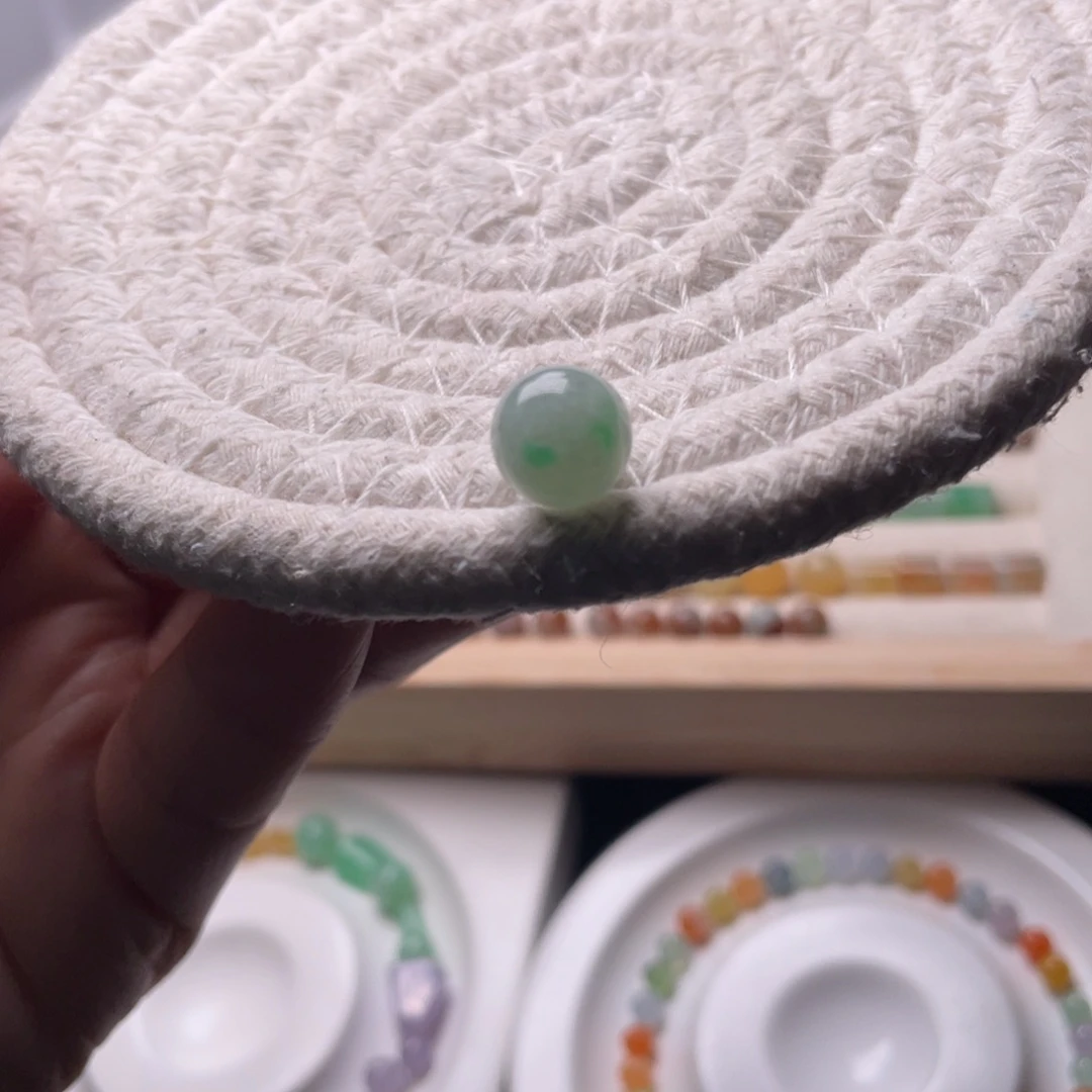 未镶嵌手链翡翠卡9.5绿珠