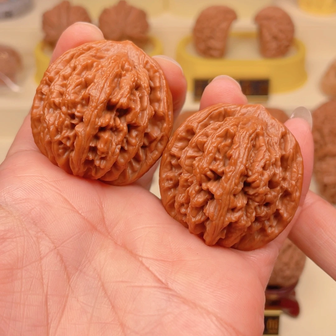 文玩核桃把件虎头39