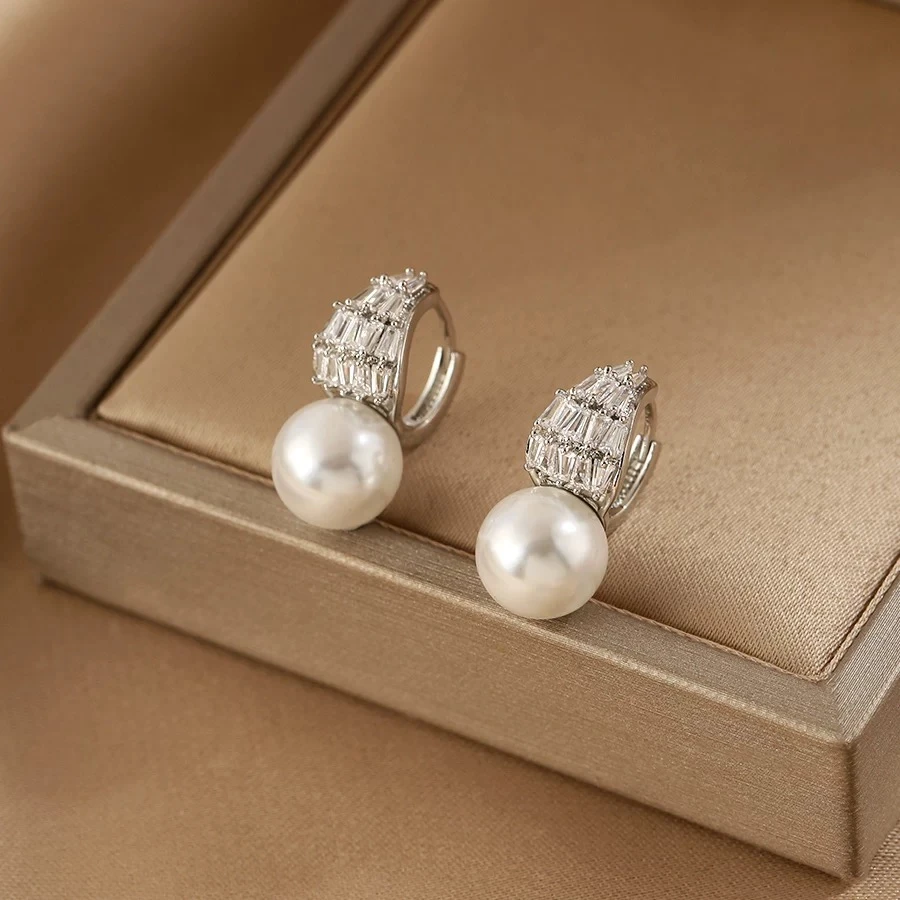 铜合金锆石耳饰 耳饰珍珠耳扣耳环轻奢新款高级气质银耳饰耳饰
