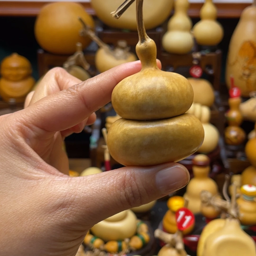 张*瑜葫芦头的做法是用一种特殊材料