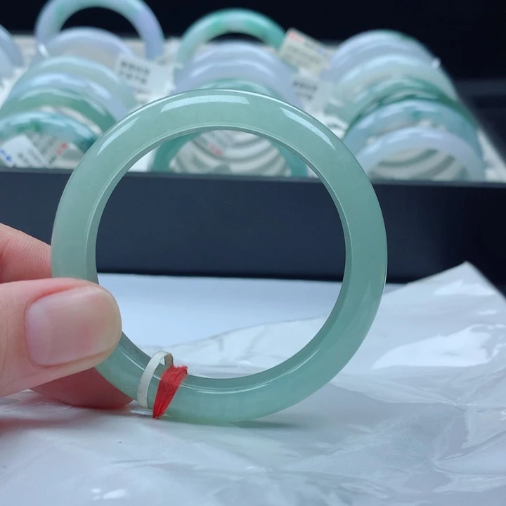 翡翠未镶嵌手镯53圈