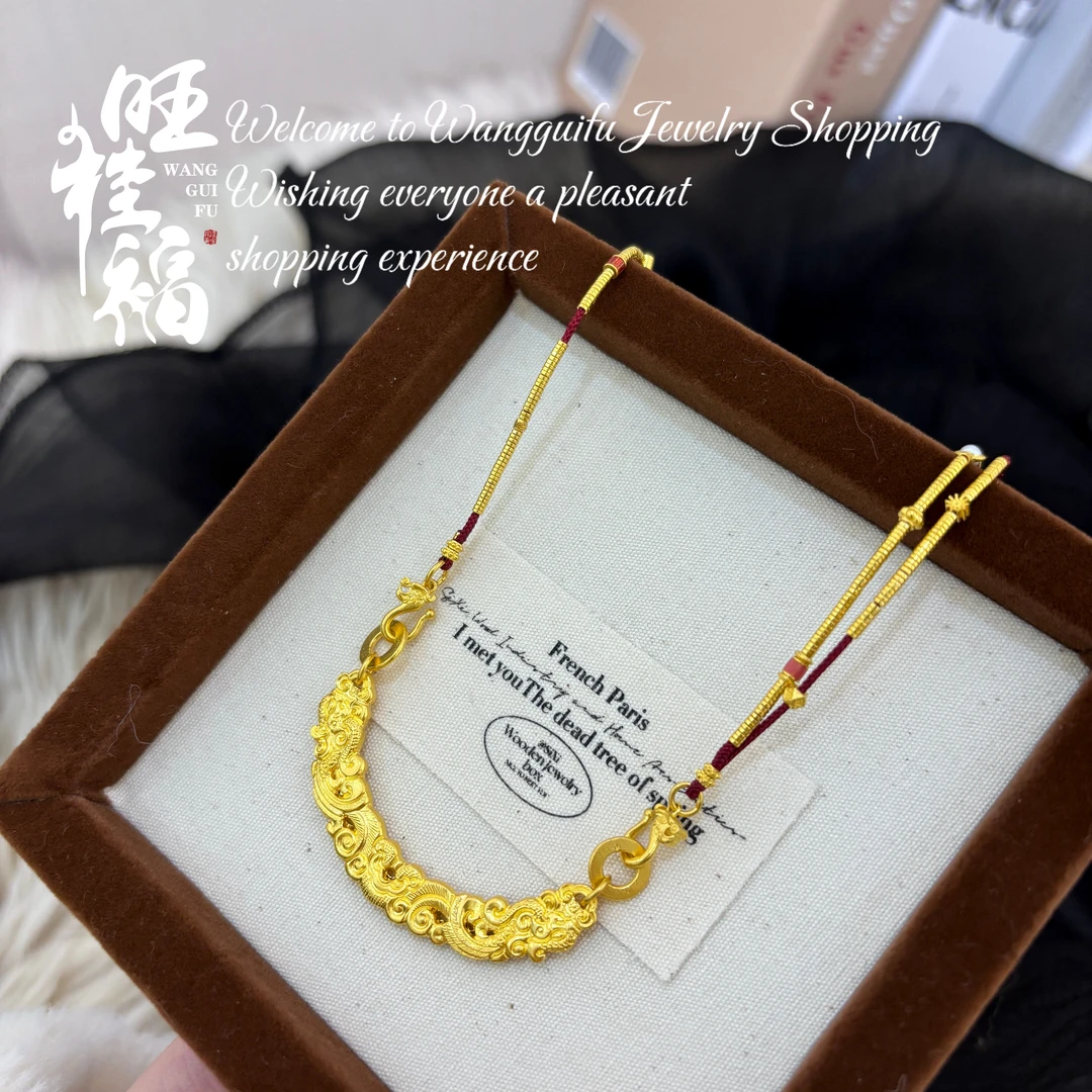 【风璜纹弯月套链】旺桂福足金錾刻新年红绳设计款26.56克