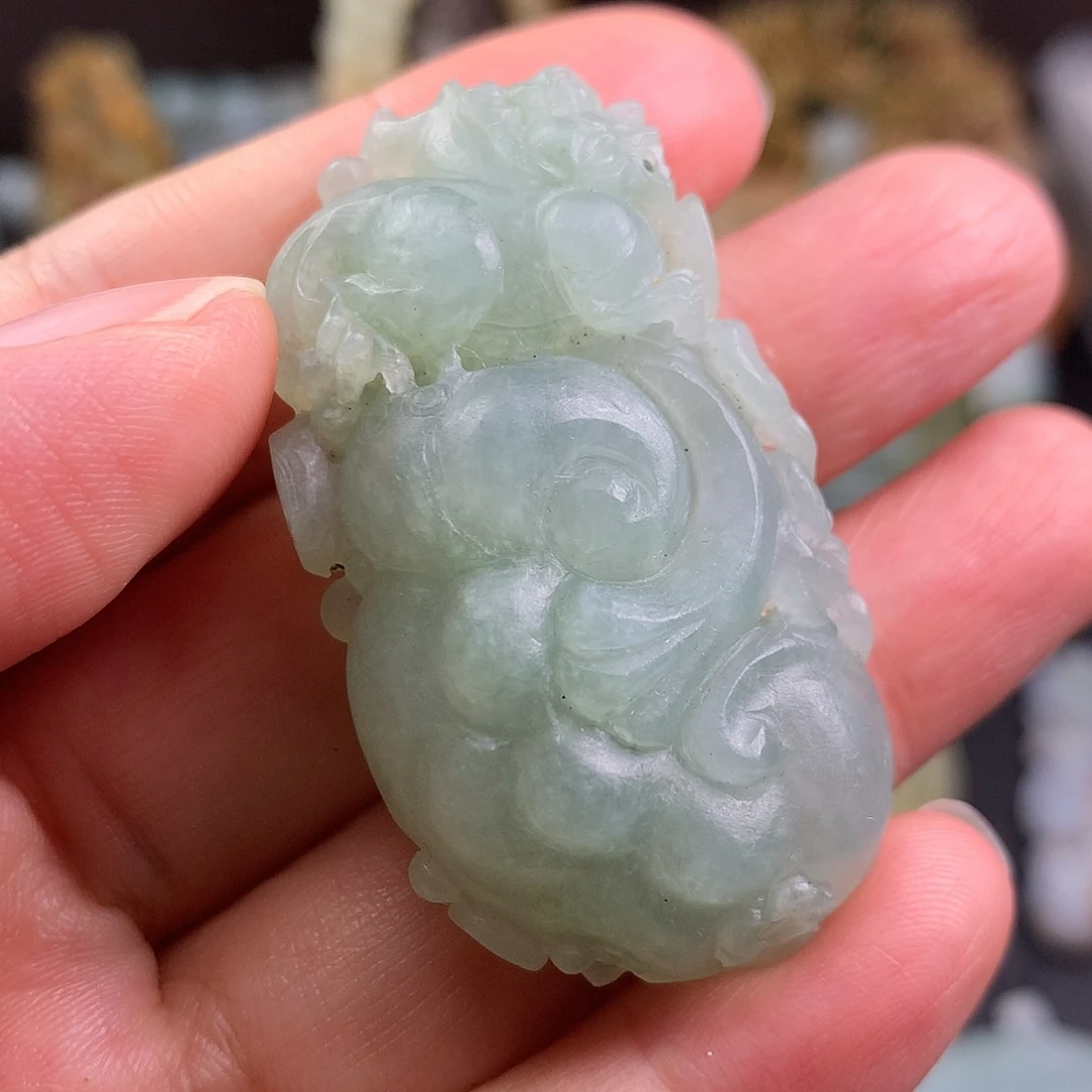 定制翡翠未镶嵌如意
