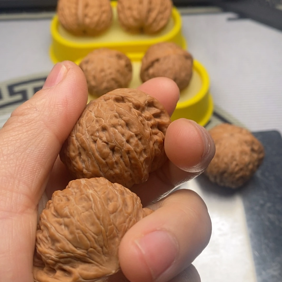 最***语文玩核桃吊坠铁锤矮桩43.5