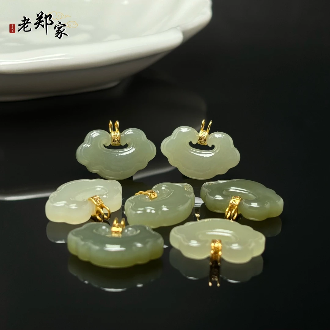 【老郑家】925银和田玉如意锁吊坠 3485 多样性发1件 约14*22*6mm