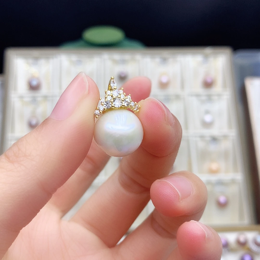 淡水珍珠颈饰合金