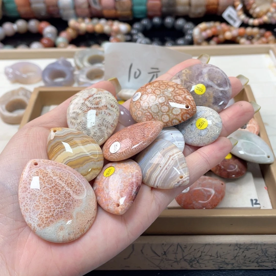 硅化珊瑚（珊瑚玉）手链未镶嵌J***y060