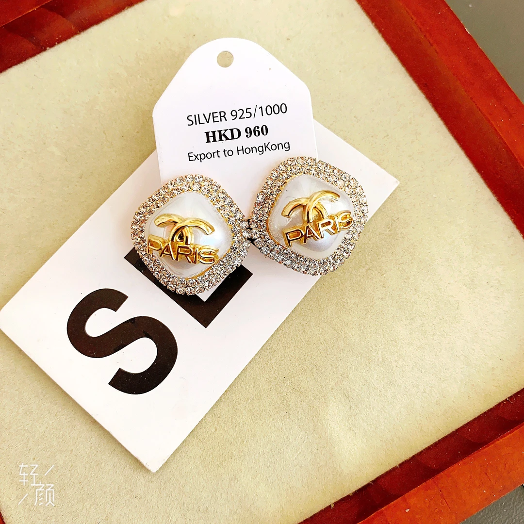 铜合金树脂耳饰 珀卡曼高端小香耳扣款a123