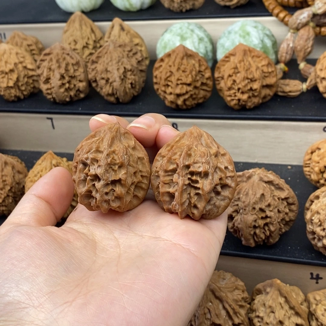 春***光把件文玩核桃水晶灯笼36