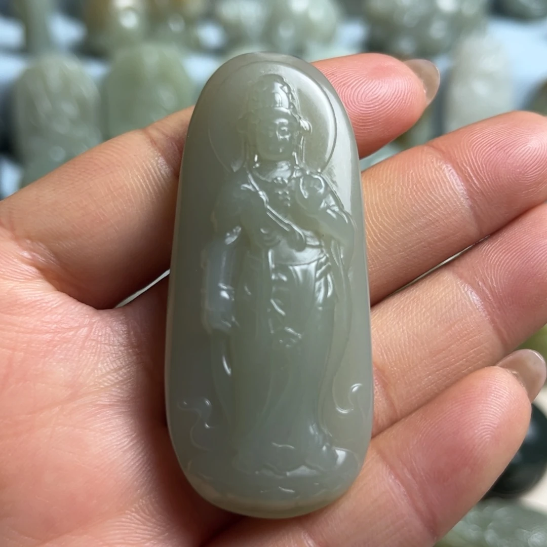 和田玉未镶嵌挂件