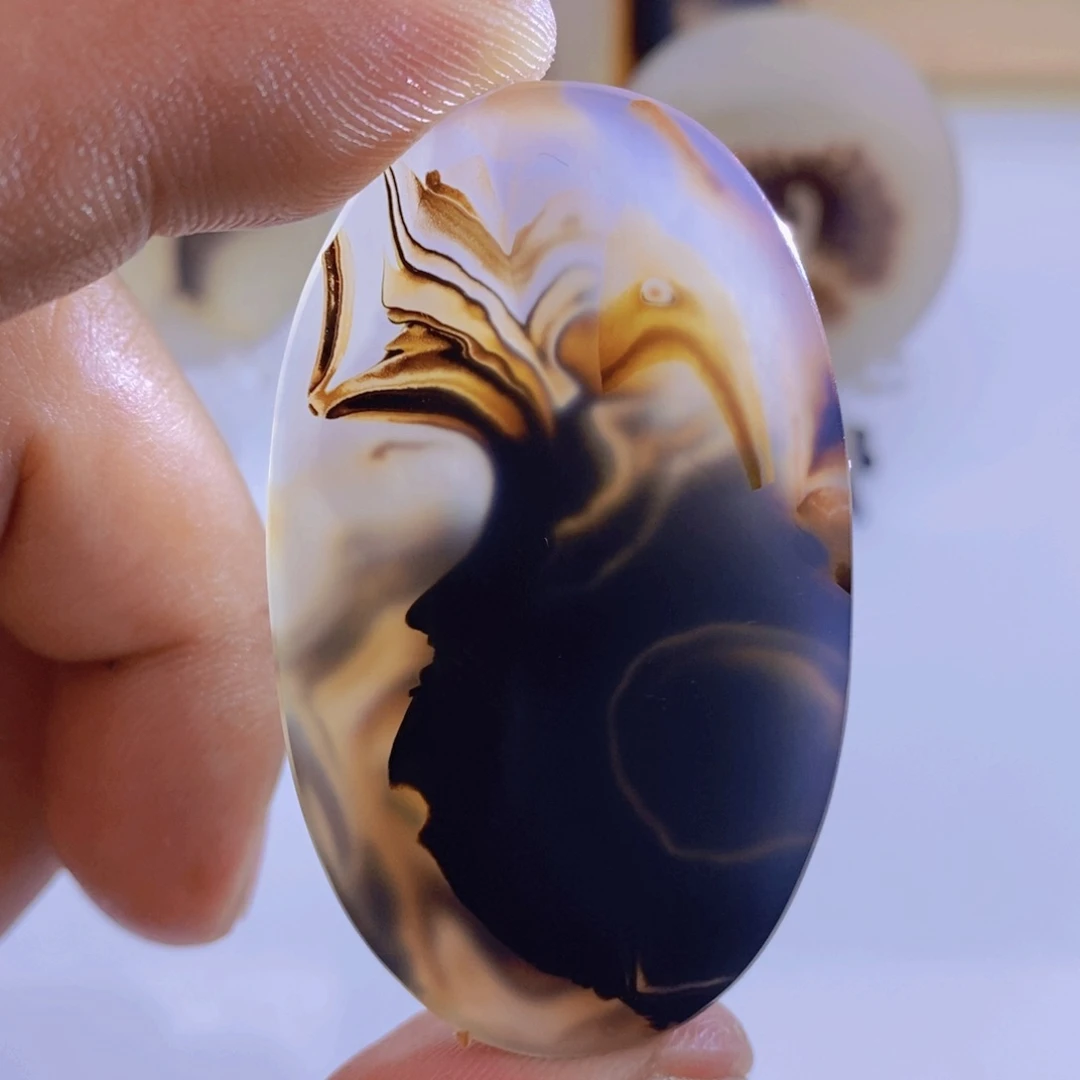 玛瑙/玉髓颈饰未镶嵌