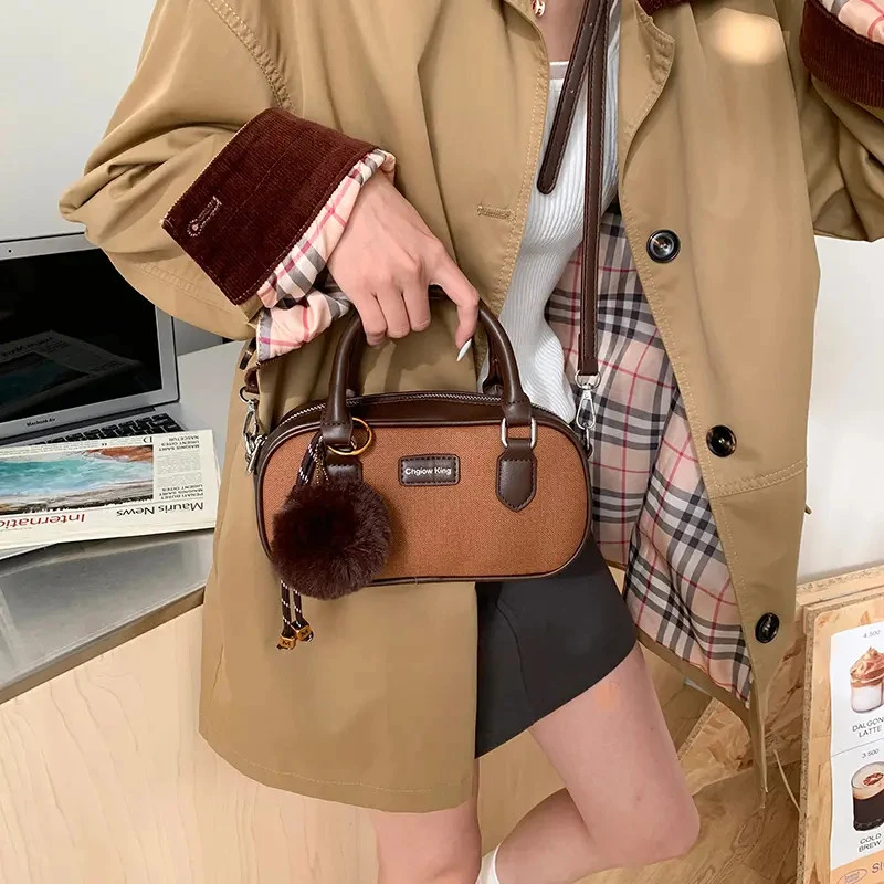 韩版百搭ins保龄球手提包包女2025新复古秋冬新款枕头包女斜挎包