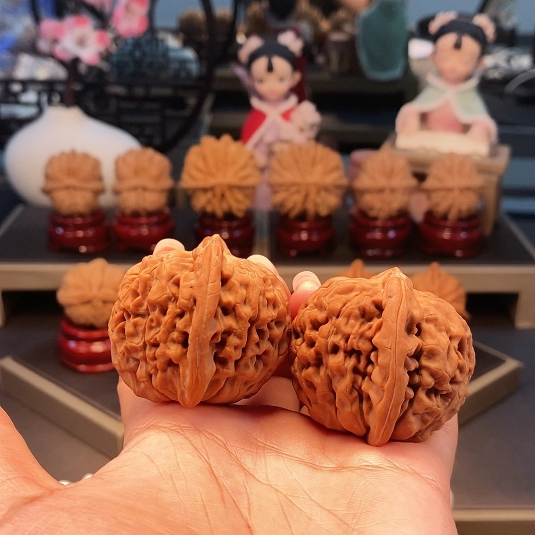 玄***邵文玩核桃把件40莲花