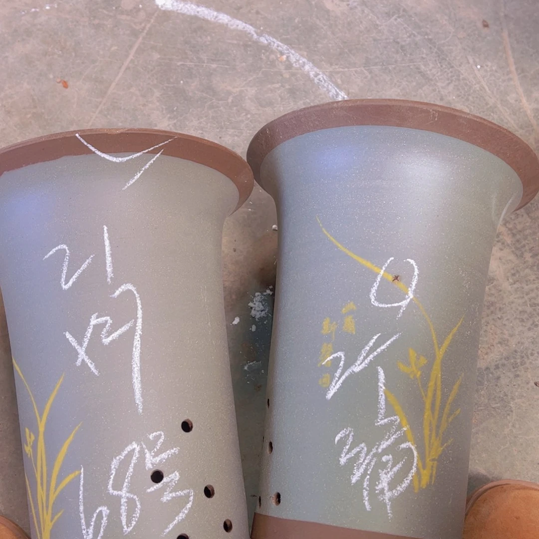 紫砂68…………………………………………