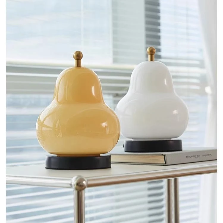 奶油梨子台灯网红高级感中古风卧室床头灯玻璃充电触摸便携小夜灯