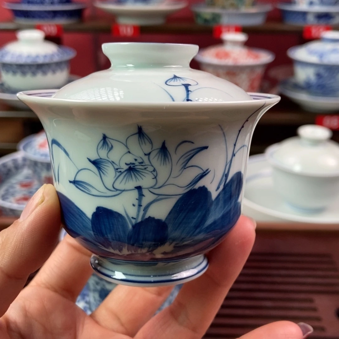 手绘盖碗好运连连