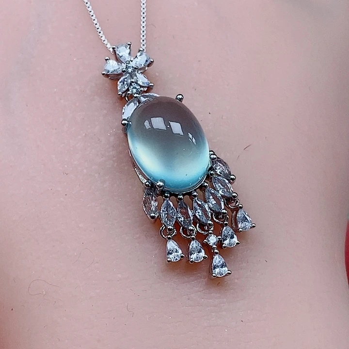 蛇纹石玉银S925镶嵌吊坠