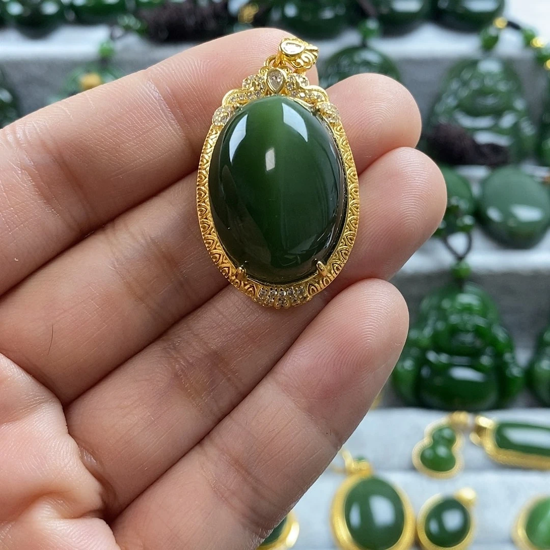 和田玉（碧玉）未镶嵌颈饰