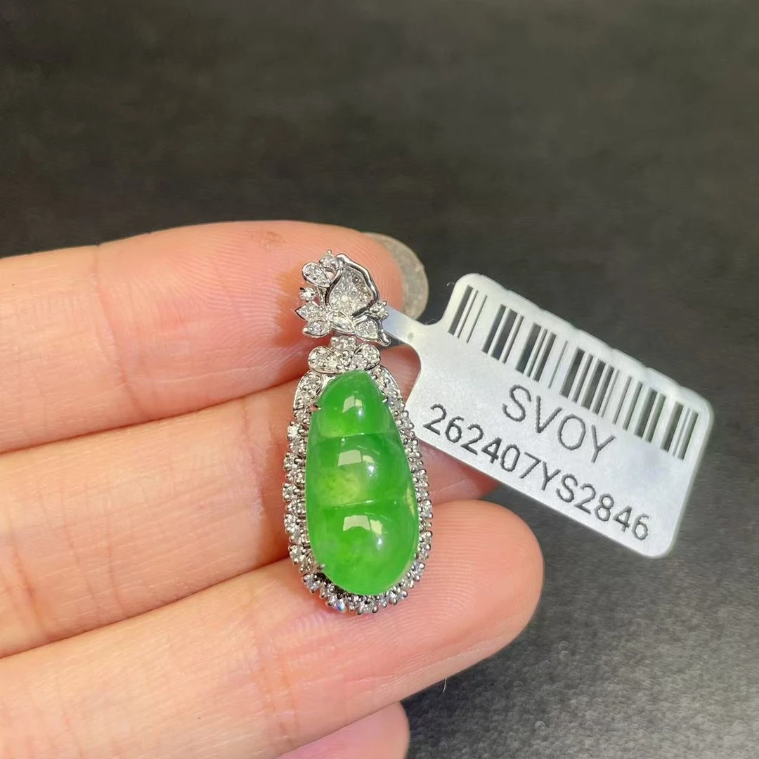 18k金镶嵌缅甸A货翡翠(不含链)