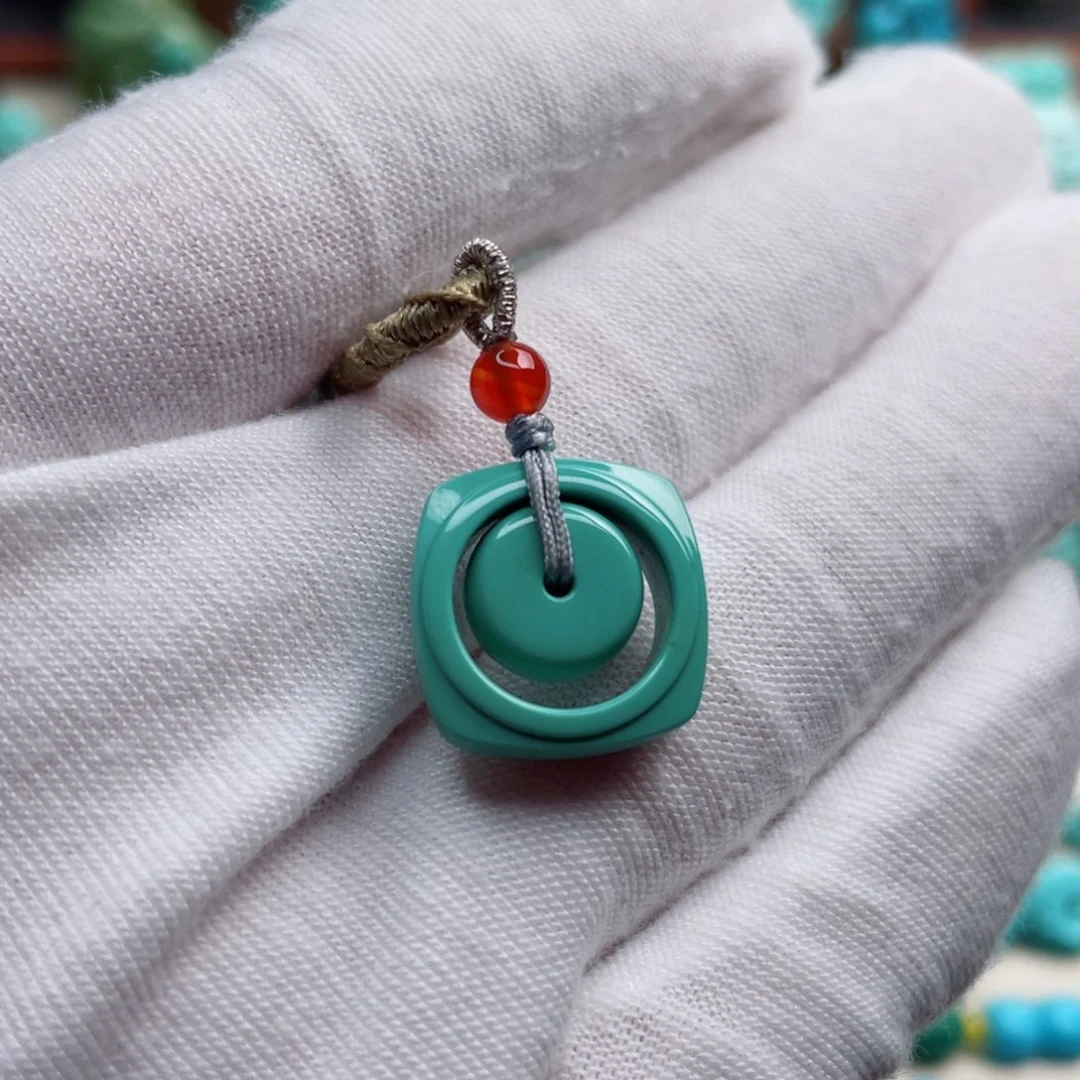 未镶嵌绿松石珠宝奇石