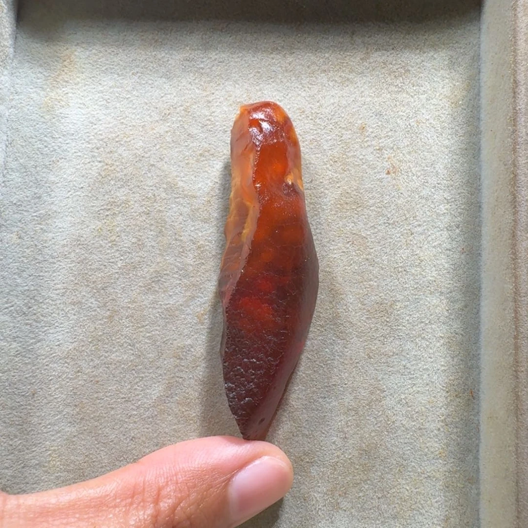 定制琥珀未镶嵌小*子定制