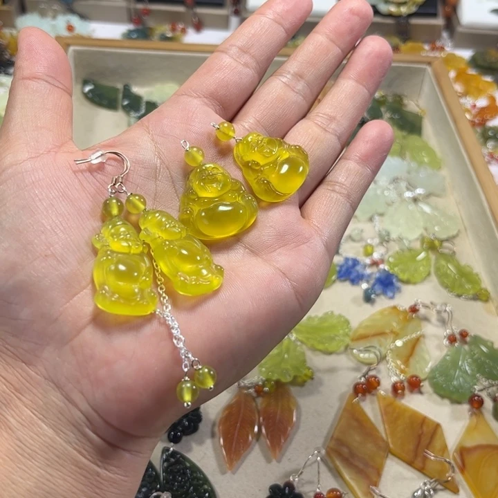 合金蛇纹石玉耳饰