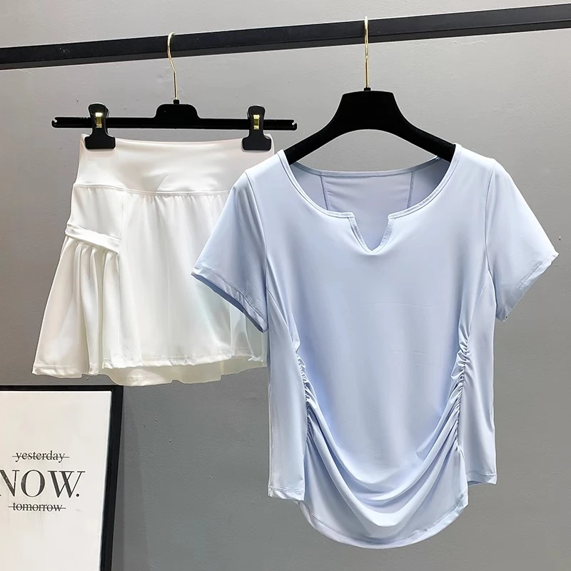 瑜伽服套装女夏季时尚小V领显瘦遮肉运动T恤羽毛球跑步健身速干衣