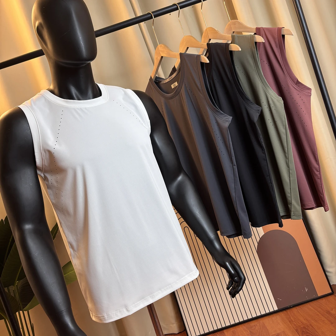 大身激光冲孔工艺！男士夏季户外运动透气凉感无袖圆领速干背心潮