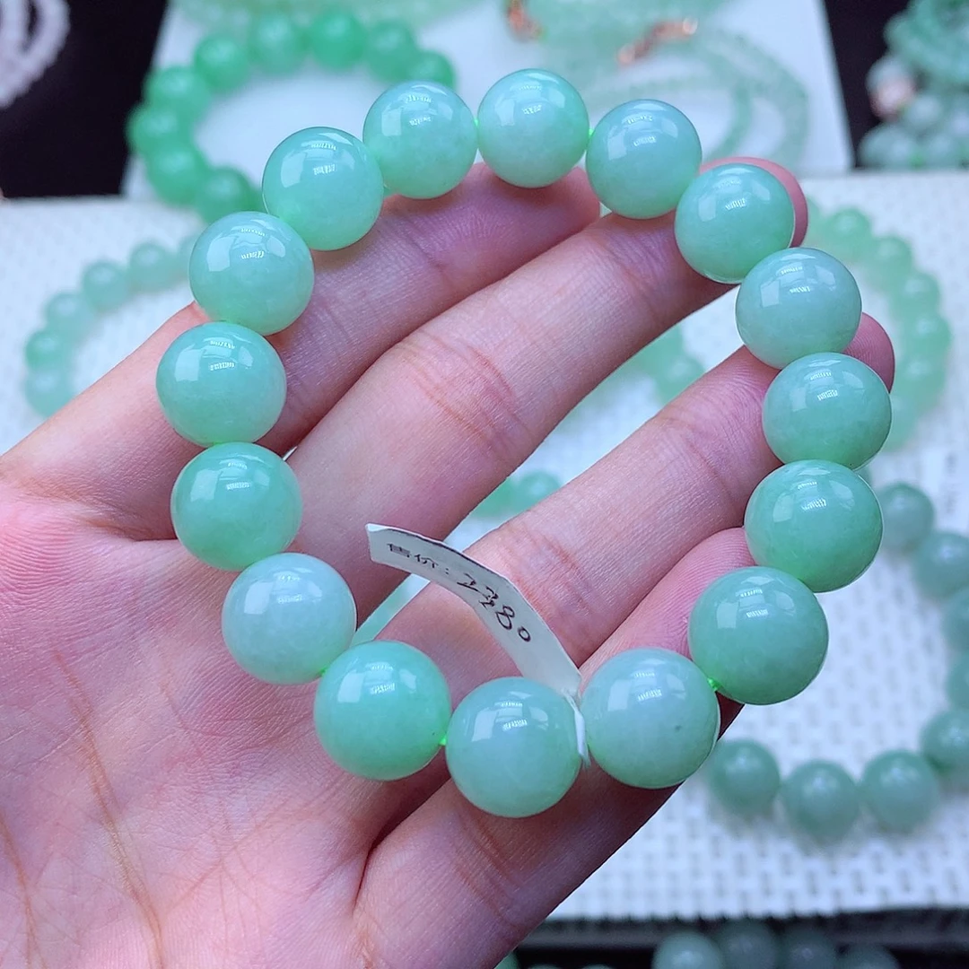 翡翠未镶嵌毛衣链