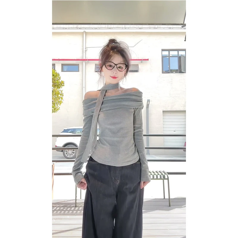 纯欲甜辣妹一字领露肩长袖t恤女春秋季新款修身打底衫阔腿裤套装