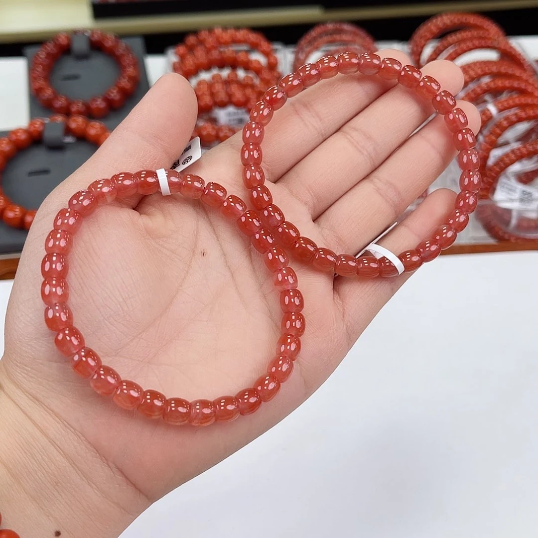 南红玛瑙河湾冰红直切单圈6mm（多样式发其一）未镶嵌